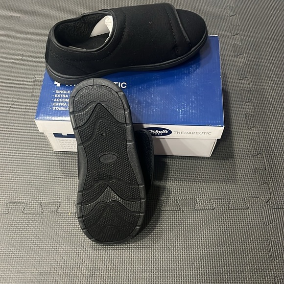 Dr. Scholls Women's FLANNERY Therapeutic Slipper Shoe Size 7/8E - Picture 3 of 5